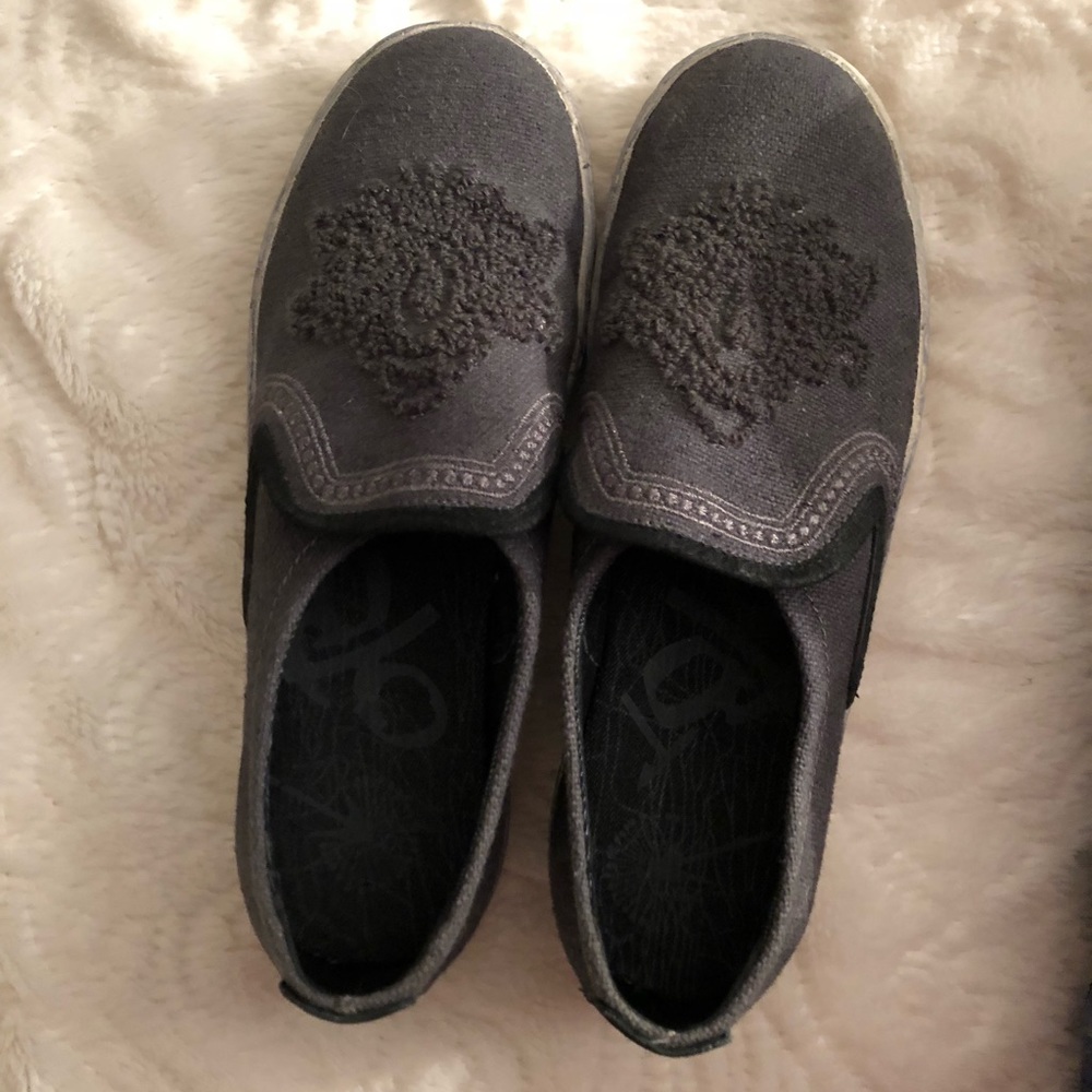 Slip on shoes : denim